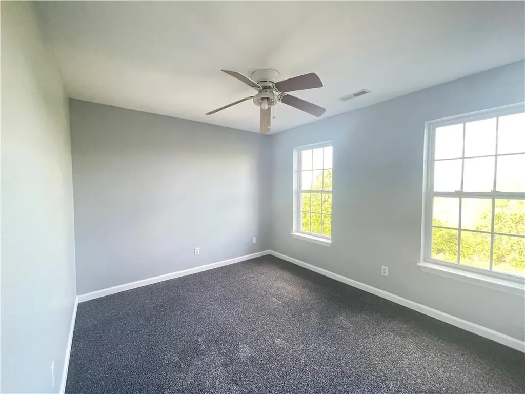 204 E Meadow Wind Lane Newburgh NY 12550