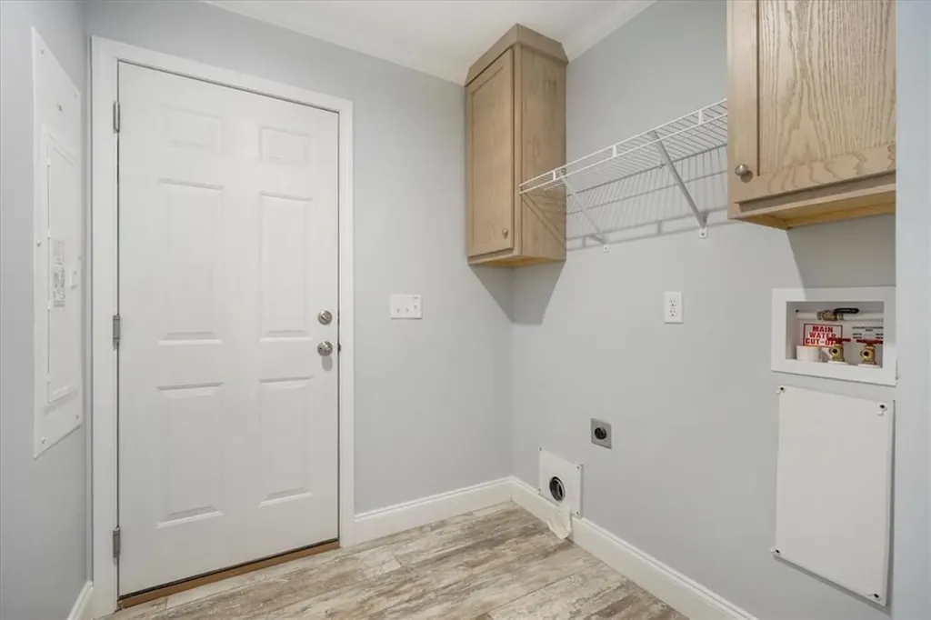 27 Orlando Drive Poughkeepsie NY 12603