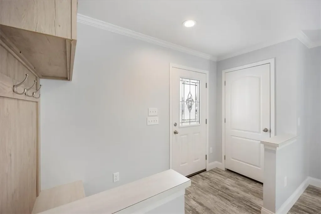27 Orlando Drive Poughkeepsie NY 12603