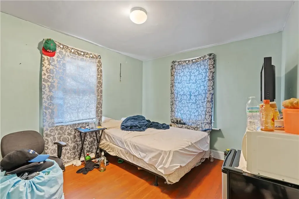 182 Grove Street Mount Kisco NY 10549