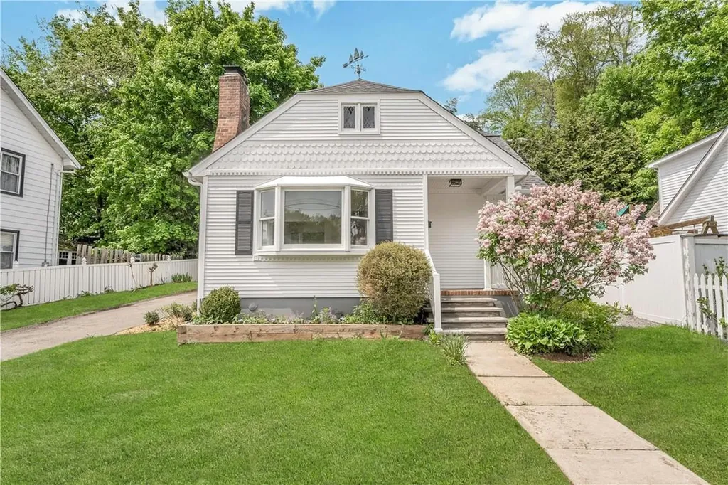 16 North Street Katonah NY 10536