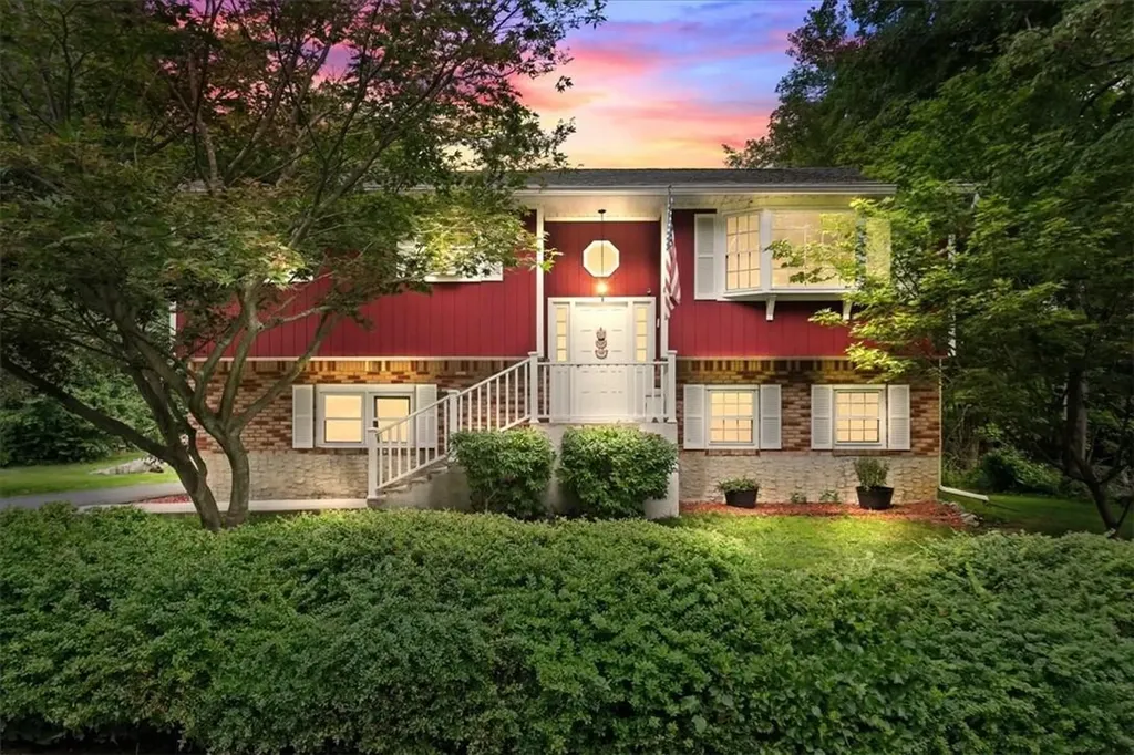 231 N White Rock Road Holmes NY 12531