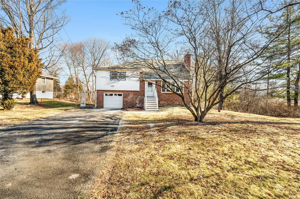 30 Alice Lane Fishkill NY 12524