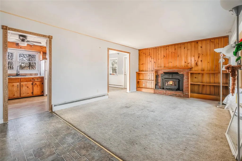 30 Alice Lane Fishkill NY 12524