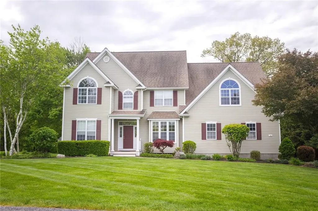 29 Regency Drive Poughkeepsie NY 12603