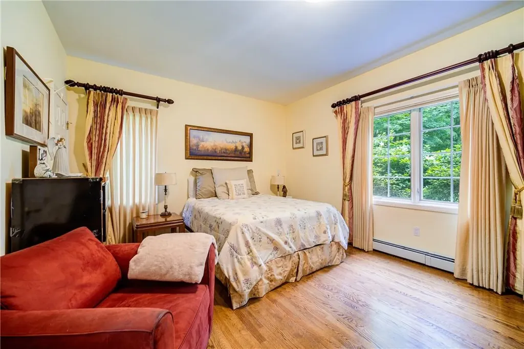 14 Senator Levy Drive Suffern NY 10901