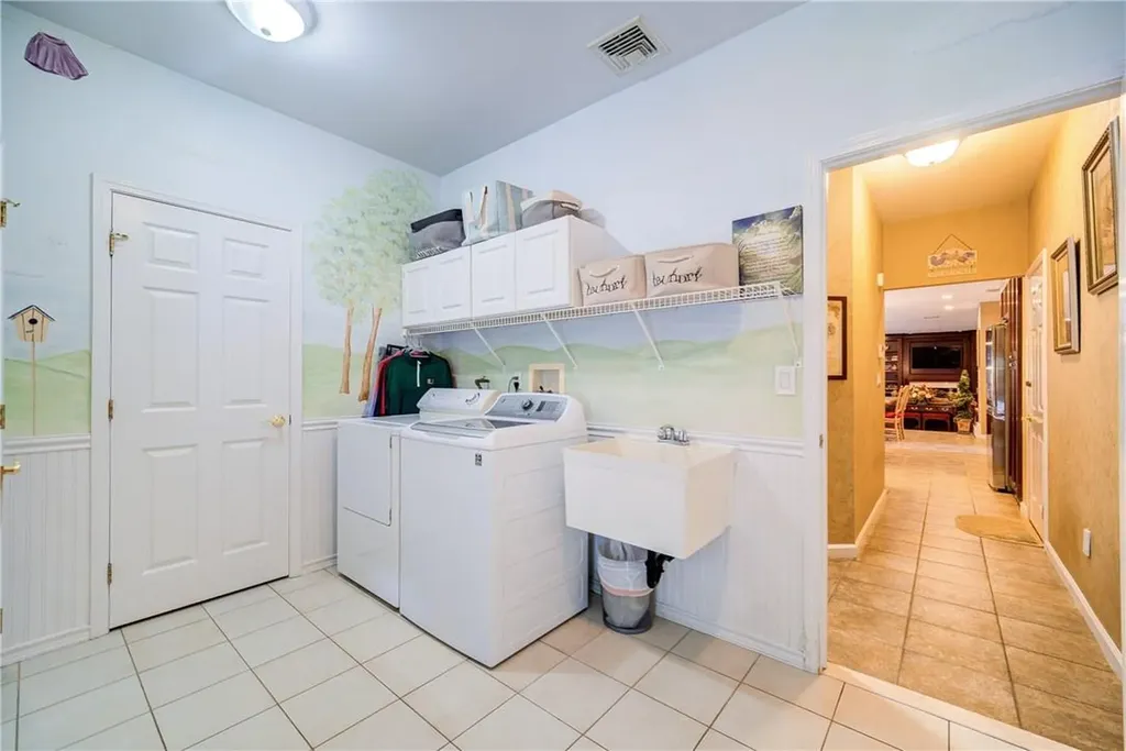14 Senator Levy Drive Suffern NY 10901