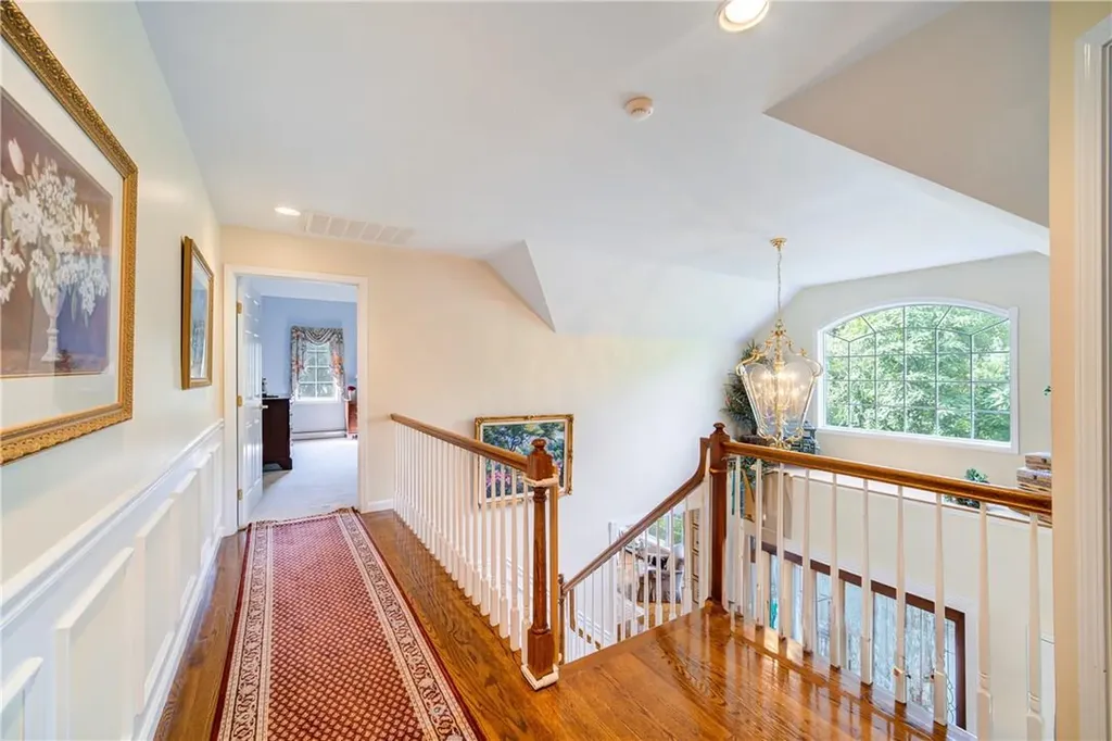 14 Senator Levy Drive Suffern NY 10901