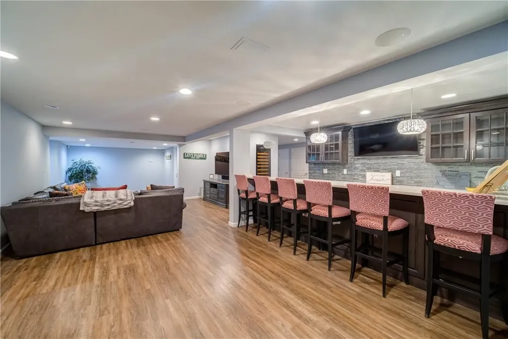 14 Senator Levy Drive Suffern NY 10901