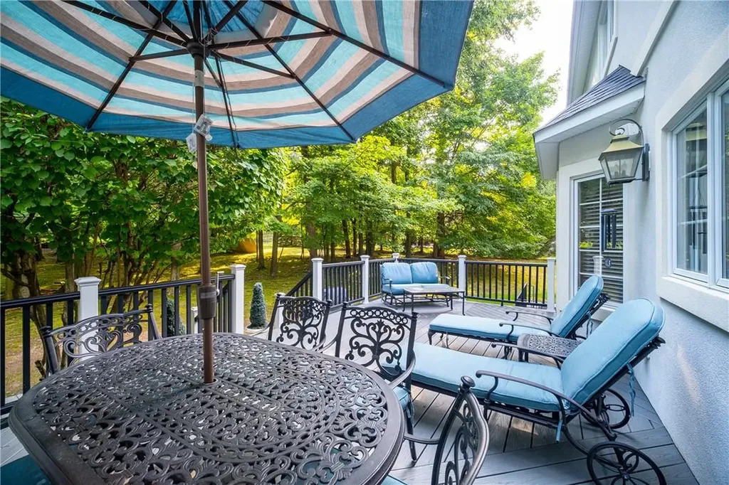 14 Senator Levy Drive Suffern NY 10901