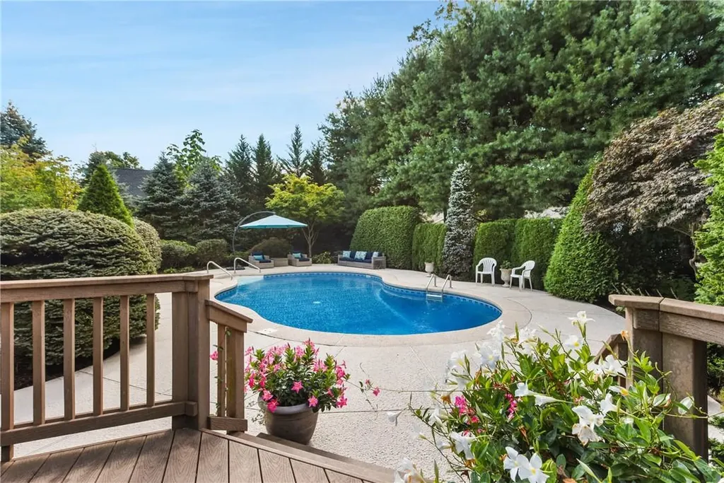 77 Sedge Road Valley Cottage NY 10989