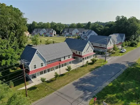 33 Firehouse Lane Red Hook NY 12571