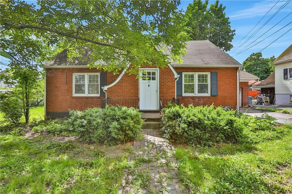 77 Lawrence Avenue New Windsor NY 12553