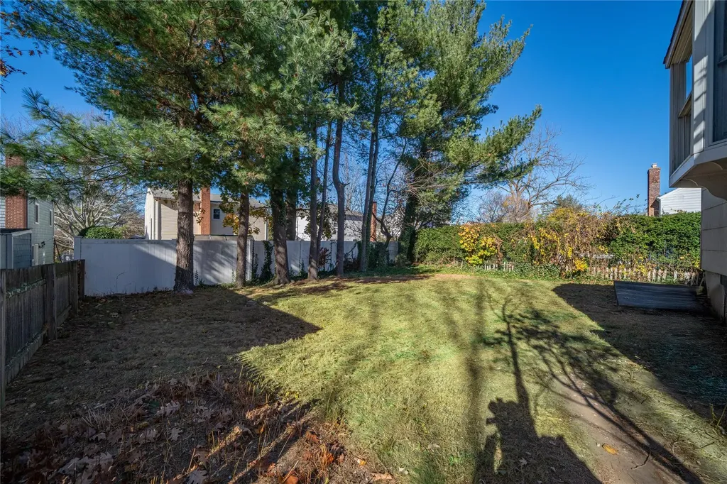 165 Gaylor Road Scarsdale NY 10583