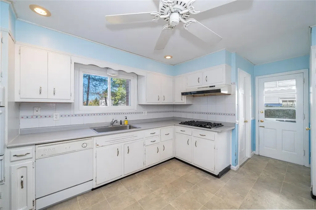 165 Gaylor Road Scarsdale NY 10583