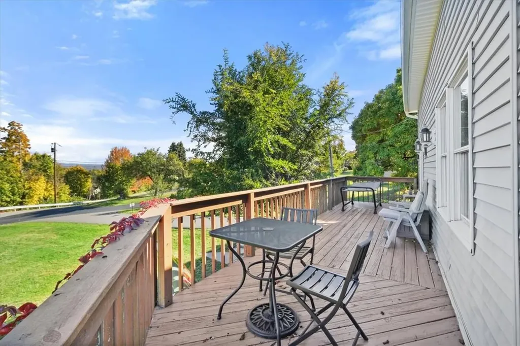 7 Conte Terrace Marlboro NY 12542