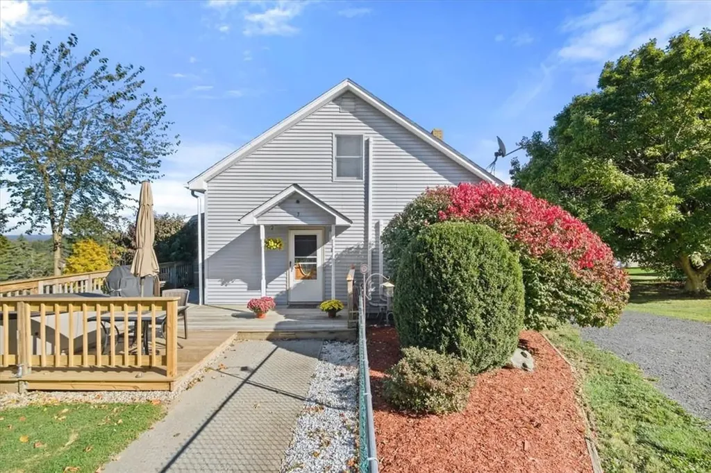 7 Conte Terrace Marlboro NY 12542
