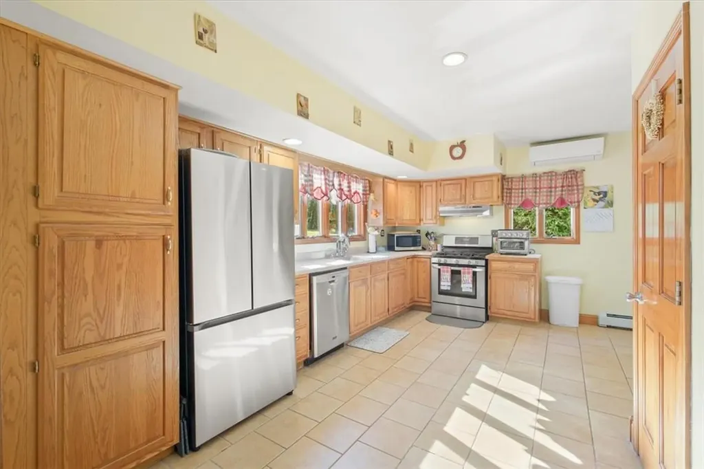7 Conte Terrace Marlboro NY 12542