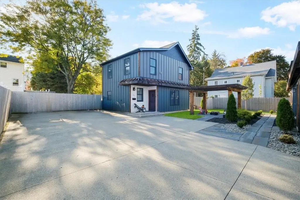 52 Ackerman Street Beacon NY 12508