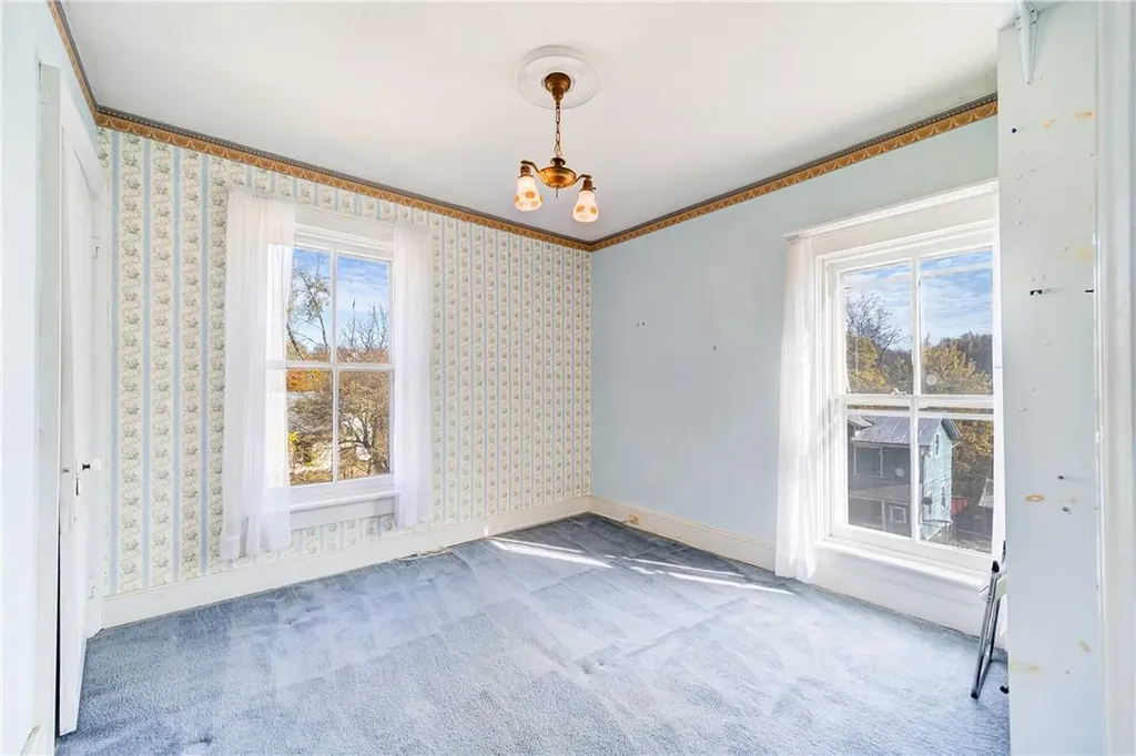 19 North Road Tivoli NY 12583