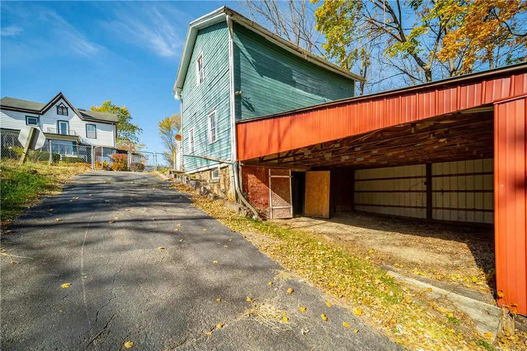 19 North Road Tivoli NY 12583