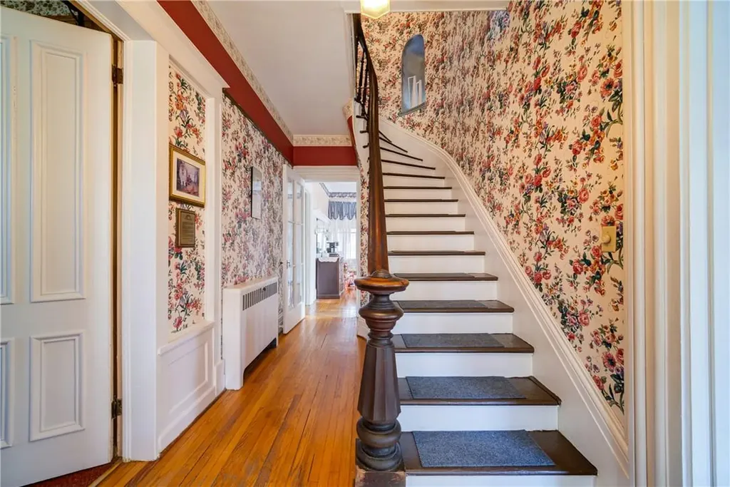 19 North Road Tivoli NY 12583