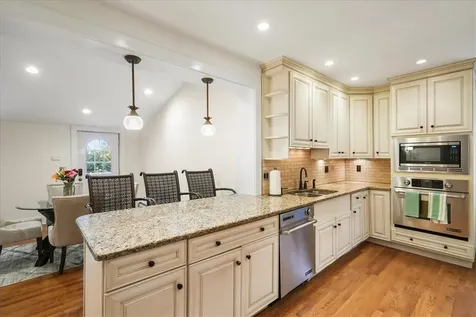 15 Seymour Place White Plains NY 10605