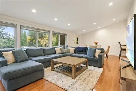 15 Seymour Place White Plains NY 10605