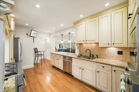 15 Seymour Place White Plains NY 10605