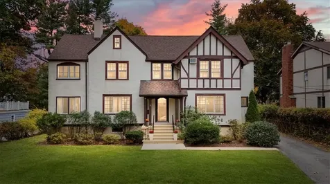 15 Seymour Place White Plains NY 10605