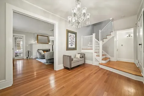15 Seymour Place White Plains NY 10605