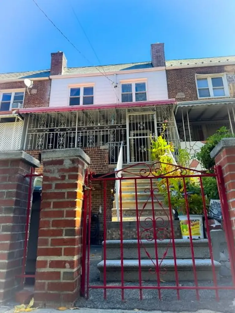 3424 Barker Avenue Bronx NY 10467