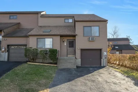 7 Larch Court Fishkill NY 12524