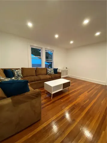 32 Dover Lane Yonkers NY 10710