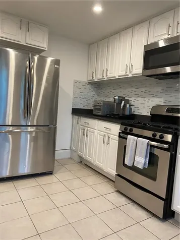 32 Dover Lane Yonkers NY 10710