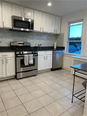 32 Dover Lane Yonkers NY 10710