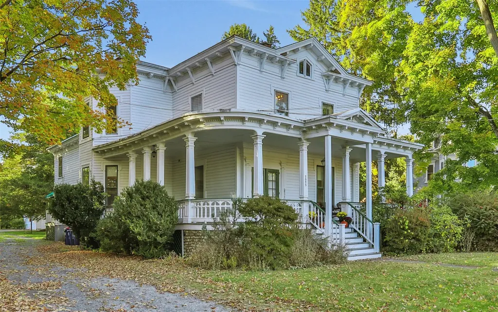 7575 Old Post Road Red Hook NY 12571