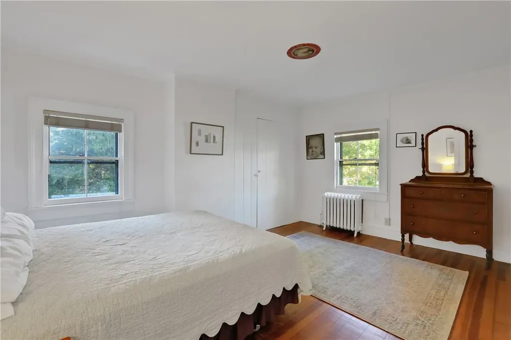 7575 Old Post Road Red Hook NY 12571
