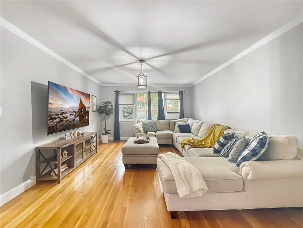 2439 Bouck Avenue Bronx NY 10469