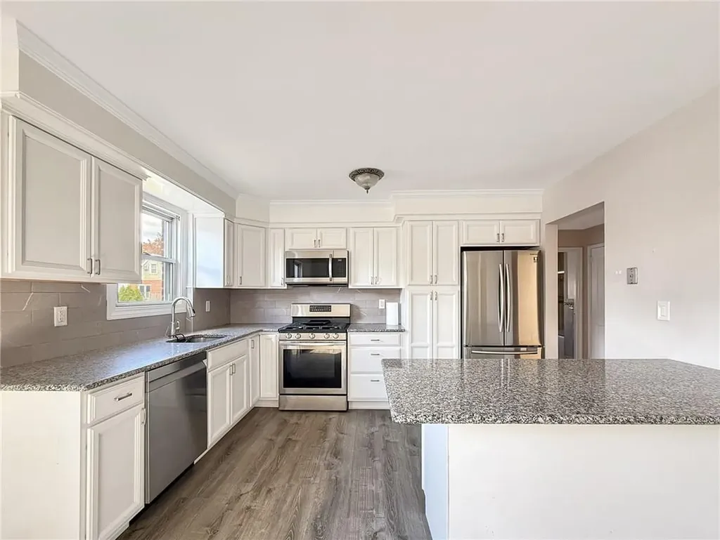 2439 Bouck Avenue Bronx NY 10469