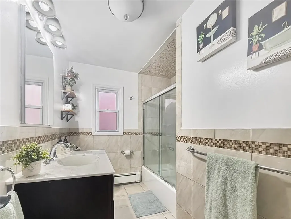 2439 Bouck Avenue Bronx NY 10469