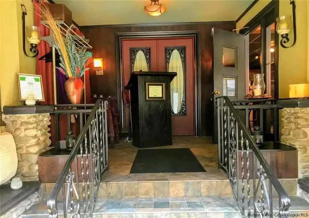 76 Route214 Phoenicia NY 12464
