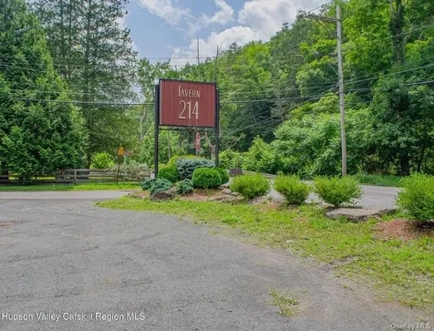 76 ROUTE214 Phoenicia NY 12464