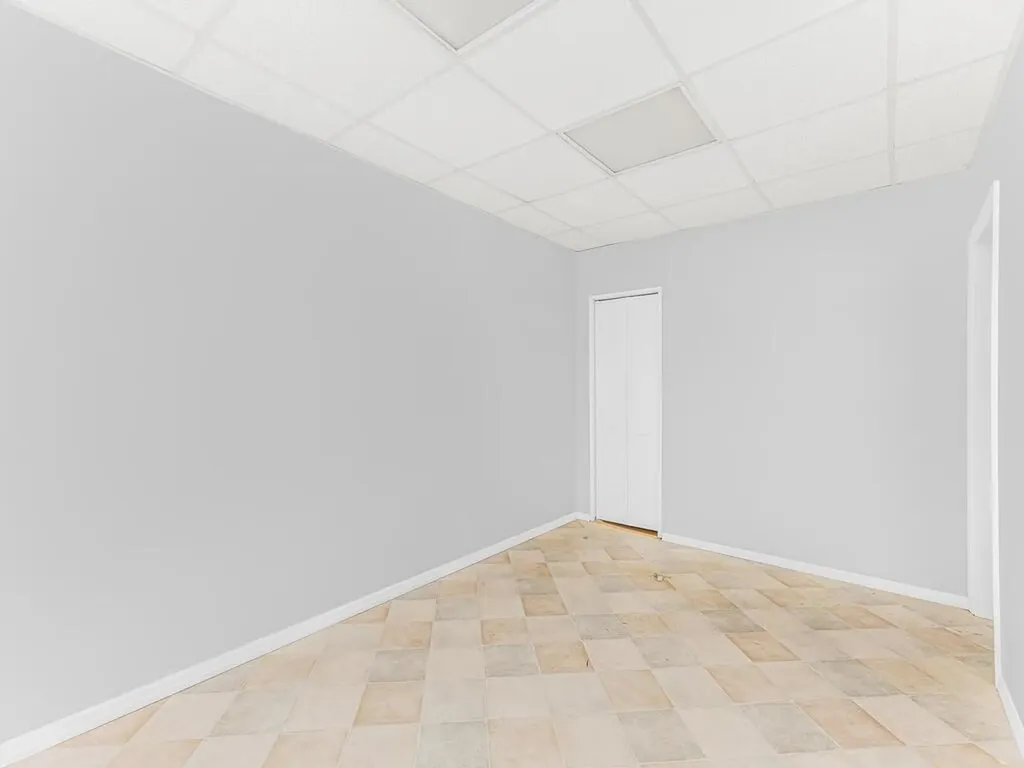 2952 Miles Avenue Bronx NY 10465