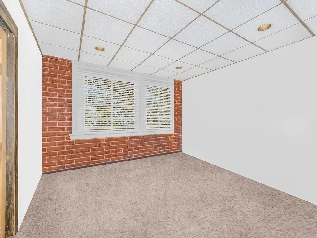 2952 Miles Avenue Bronx NY 10465