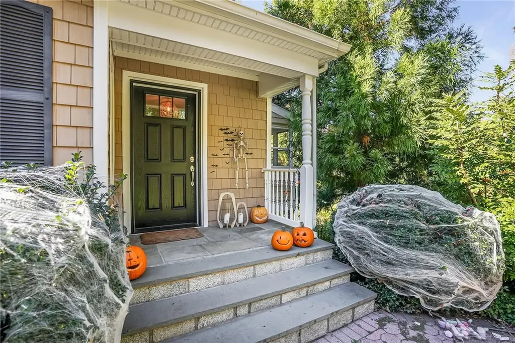 94 Orchard Ridge Road Chappaqua NY 10514