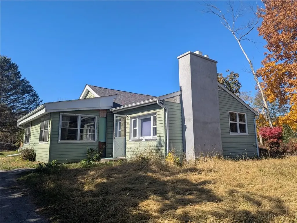 86 Vassar Road Poughkeepsie NY 12603