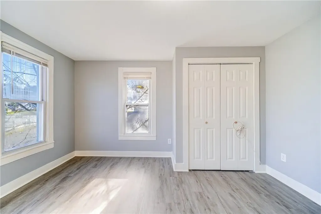 28 1/2 #28 Myrtle Avenue Middletown NY 10940