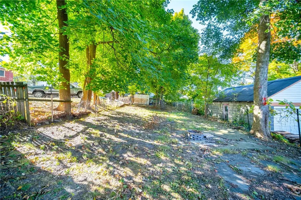 28 1/2 #28 Myrtle Avenue Middletown NY 10940