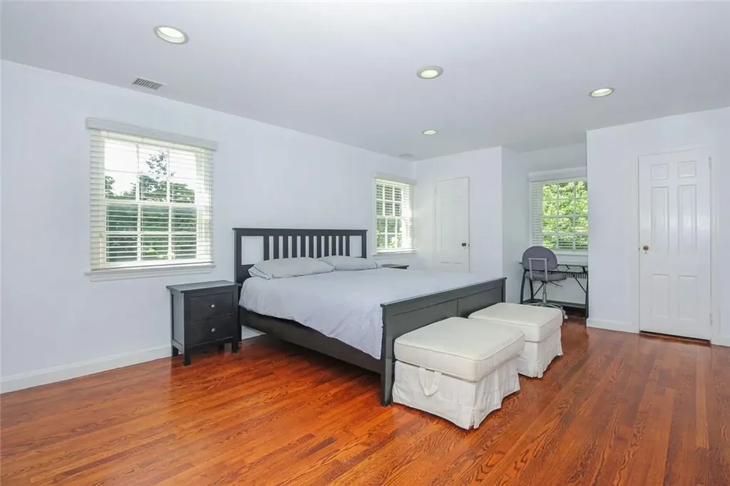 25 High Point Lane Scarsdale NY 10583